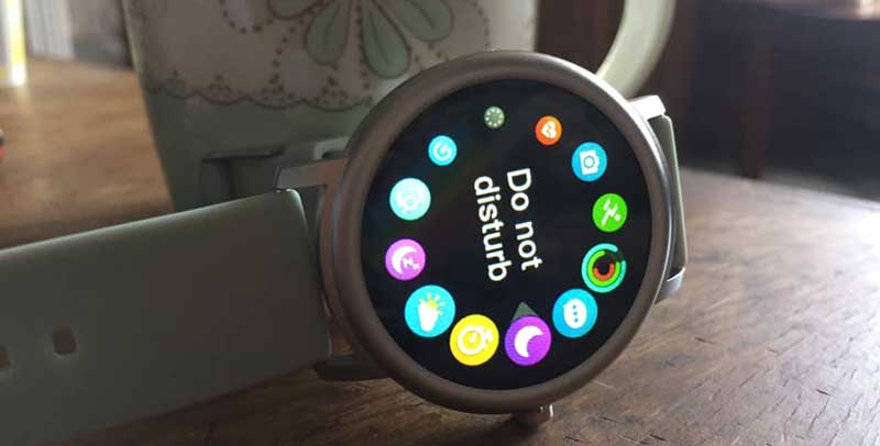 MiBro-Air-Smartwatch dizains